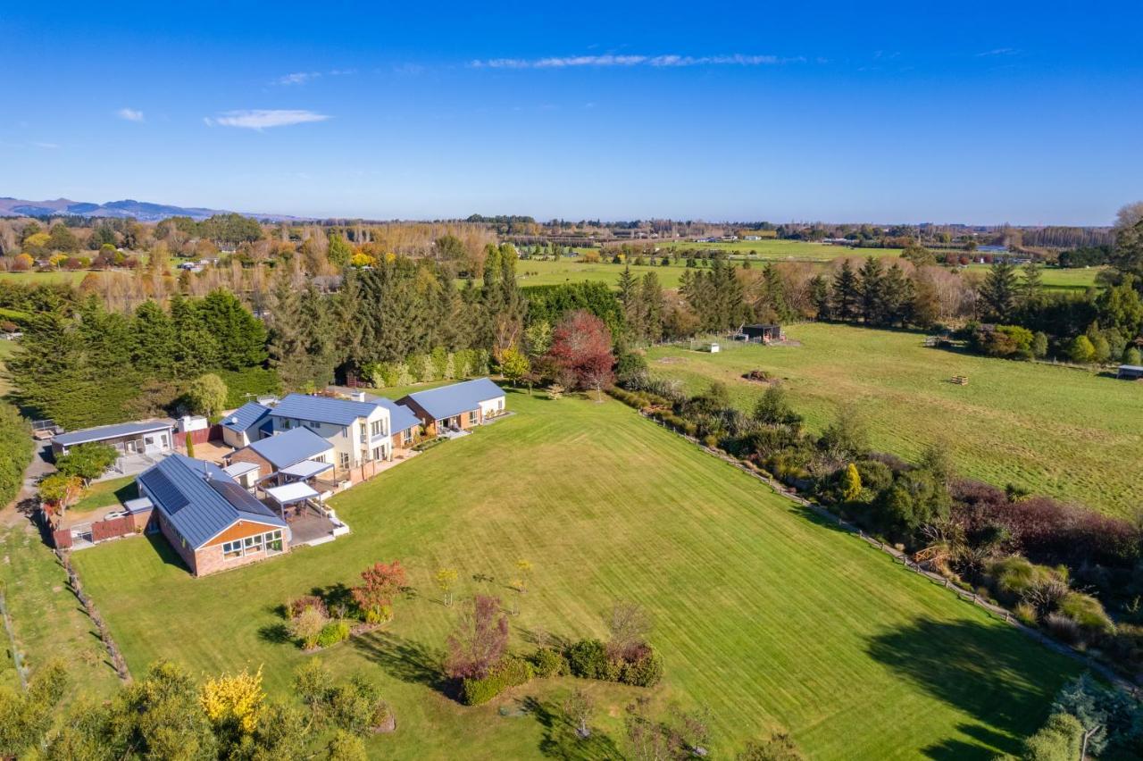 The Meadows Villa Christchurch Eksteriør bilde
